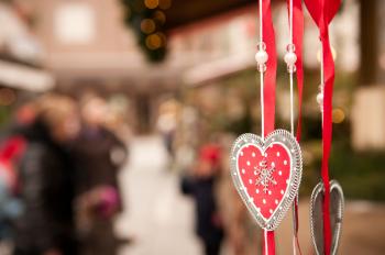 POLVERE DI STELLE: IL MERCATINO DI NATALE A LANA PRESSO MERANO